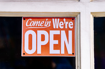 Obraz premium yes we're open sign , vintage restaurant sign , Open sign in street cafe