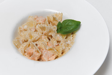pasta with salmon and cream