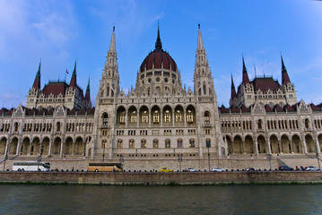 Obraz premium Hungarian Parliament Building
