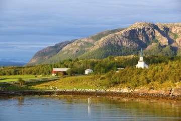 Fototapeta na wymiar Norway landscape - mountains in Bindal
