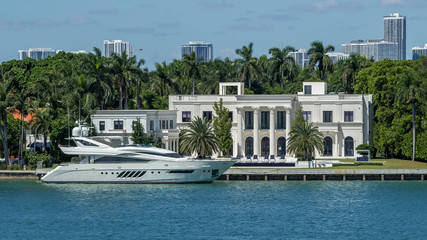 The Luxury House on star island in Miami Beach