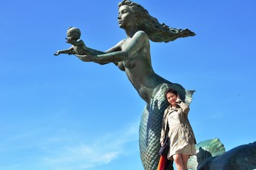 Photos of beautiful girls at the seaside,