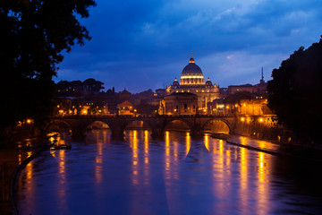 Fototapeta premium Bazylika Świętego Piotra w Watykanie