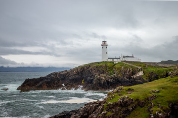 Fanad Head Lighthouse was conceived as essential to seafarers following a tragedy which happened over 200 years ago. In December 1811 the frigate “Saldanha” sought shelter from a storm. 