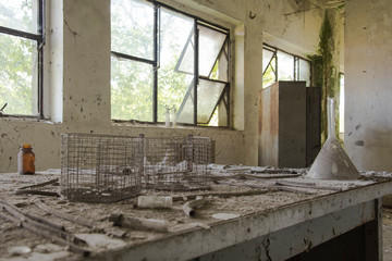 Details of an abandoned laboratory