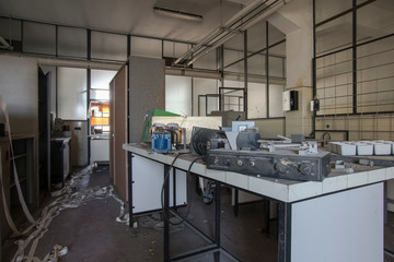 Details of an abandoned laboratory