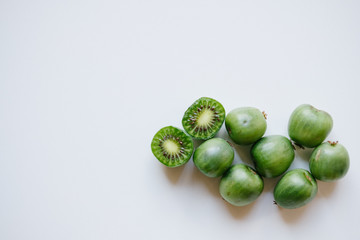 Fresh Kiwi Berries