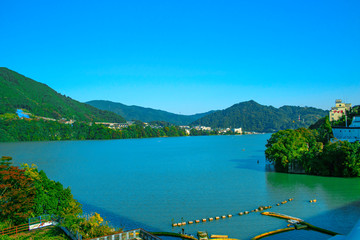 相模湖（神奈川県相模原市緑区）、勝瀬橋より11月初旬撮影