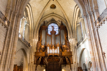 Beautiful Grand pipe organ of Angers's Cathedral by Jacques Girardet. (Cathédrale Saint-Maurice...