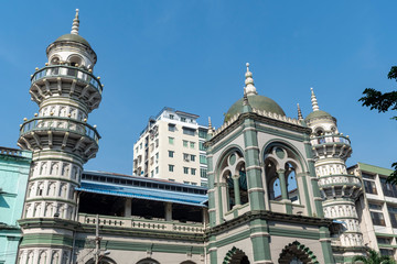 Fototapeta na wymiar Surti Sunni Jamah Mosque
