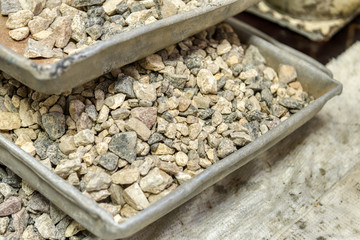 Crushed stone, fine crushed stone fraction.