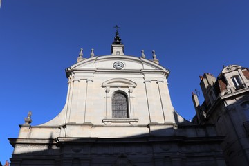 Eglise Saint Maurice de Besançon construite au 18 ème siècle vue de l'extérieur - ville de...