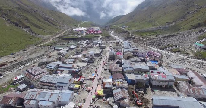 Aerial shot 4k Kedarnath, Uttarakhand, India Beautiful shot of Kedarnath temple & Kedarnath surroundings, Garhwal Himalaya Range. Kedarnath valley Himalaya beautiful nature shot