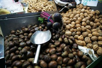 Chestnuts and walnuts in market