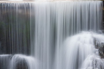 Fototapeta na wymiar Traunfall Wasserfälle in Steyrermühl/Roitham Oberösterreich