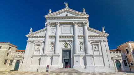 Fototapeta na wymiar Church of San Giorgio Maggiore on the island timelapse .