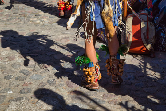 The plume is on the floors of the atrium of the Parque nacional Sacromonte