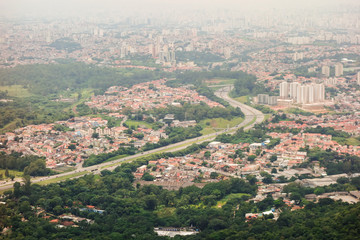 Obraz premium Cityscape, Sao Paulo/Brazil: view from Jaragua Peak, highest point in the city