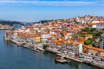 Fototapeta na wymiar view of Oporto