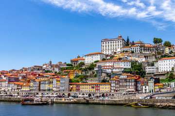 Fototapeta na wymiar view of Oporto