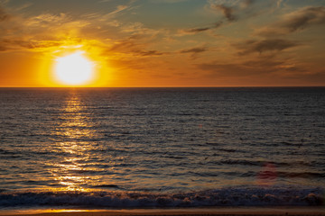 Fototapeta premium sunset over the sea