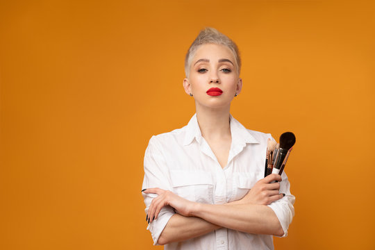 Close up portrait makeup artist. Make up courses. Concept of self visage masterclasess. Fashion professional.