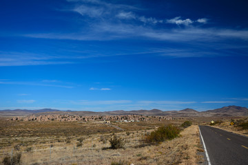 Obraz premium Open Highway and Blue Skies