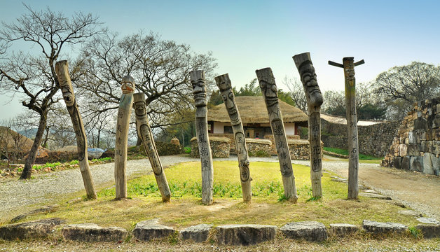 장승 이미지 – 찾아보기 422 스톡 사진, 벡터 및 비디오 | Adobe Stock
