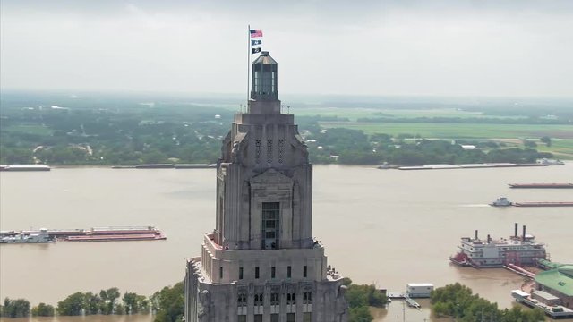 Aerial: Louisiana State Capitol building in downtown Baton Rouge, Louisiana, USA. 23 June 2019