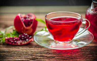 Hot pomegranate tea