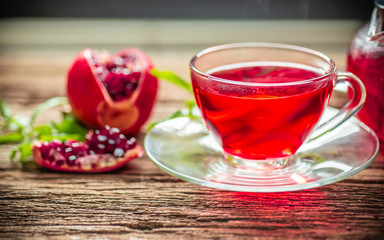 Hot pomegranate tea