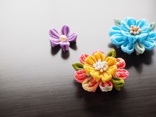 つまみ細工の花