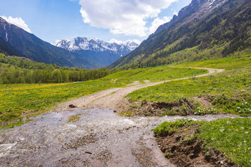 Obraz premium Road in Caucasus Mountains. Karachay-Cherkessia republic, Russia