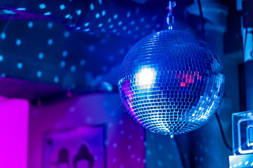ミラーボール ディスコ クラブ DJ パーティー