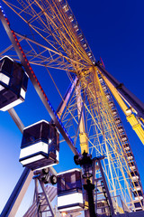 Fototapeta premium Ferris wheel at night