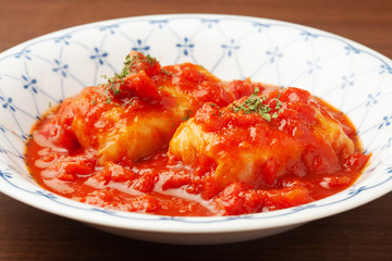 トマトソースのロールキャベツ