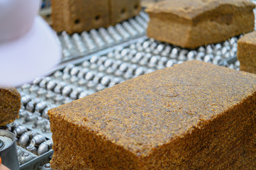 Rubber processing factory,Standard Thailand Rubber STR 20, Block rubber, Rubber rods made from latex. High physical properties.