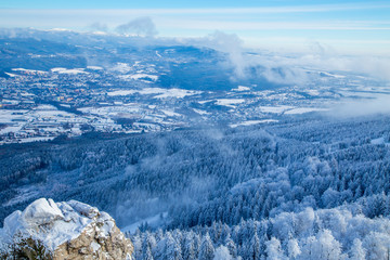 Fototapeta na wymiar Panorama im Winter Liberec Tschechien 