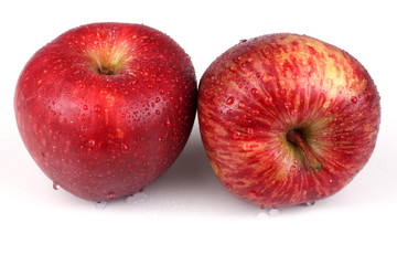 Apples 