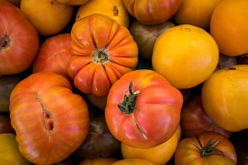 Fototapeta na wymiar Heirloom Tomatoes at Market