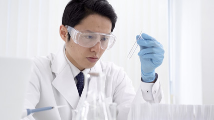 医療　実験　研究