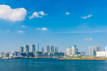 東京の高層マンション群