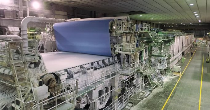 Machine for the production of offset white paper. Paper industry. 