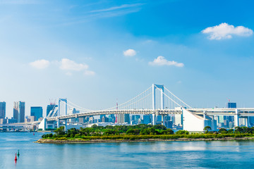 昼間のレインボーブリッジ