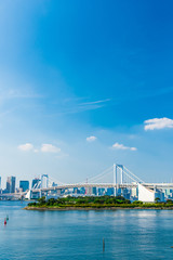 昼間のレインボーブリッジ