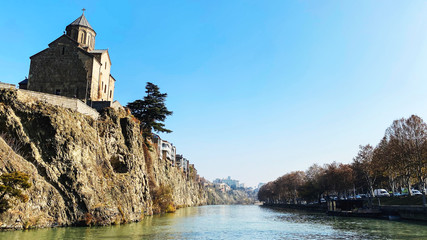 Architecture of Old Tbilisi. Kura river. View from the river bank © Victoria Key