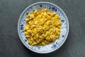 A plate of delicious and nutritious fried eggs