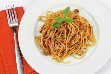 assiette de spaghetti à la bolognaise