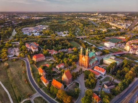 Katedra Poznańska z lotu ptaka