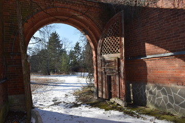 entrance to the old castle
